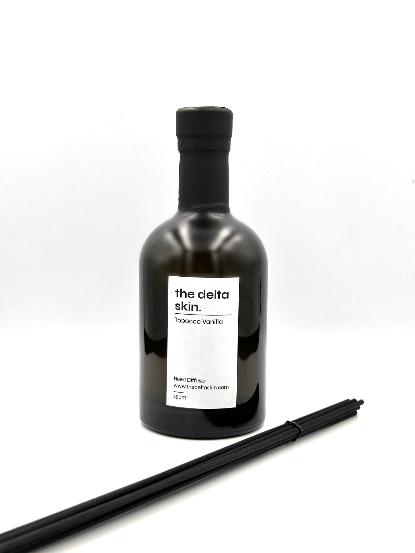 Tobacco & Vanilla Reed Diffuser. 250ml